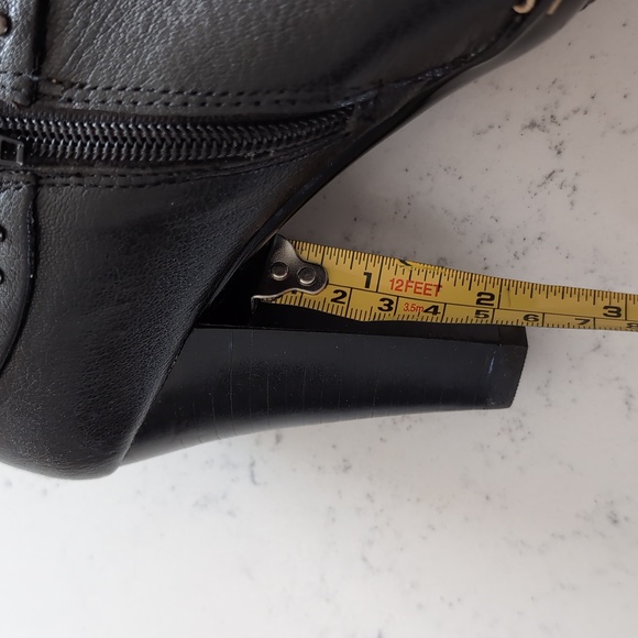 Sofft Leather Studded Heels - Picture 7 of 7